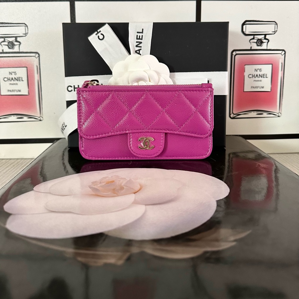 🦄Chanel Flap Zip Card Holder purple🦄